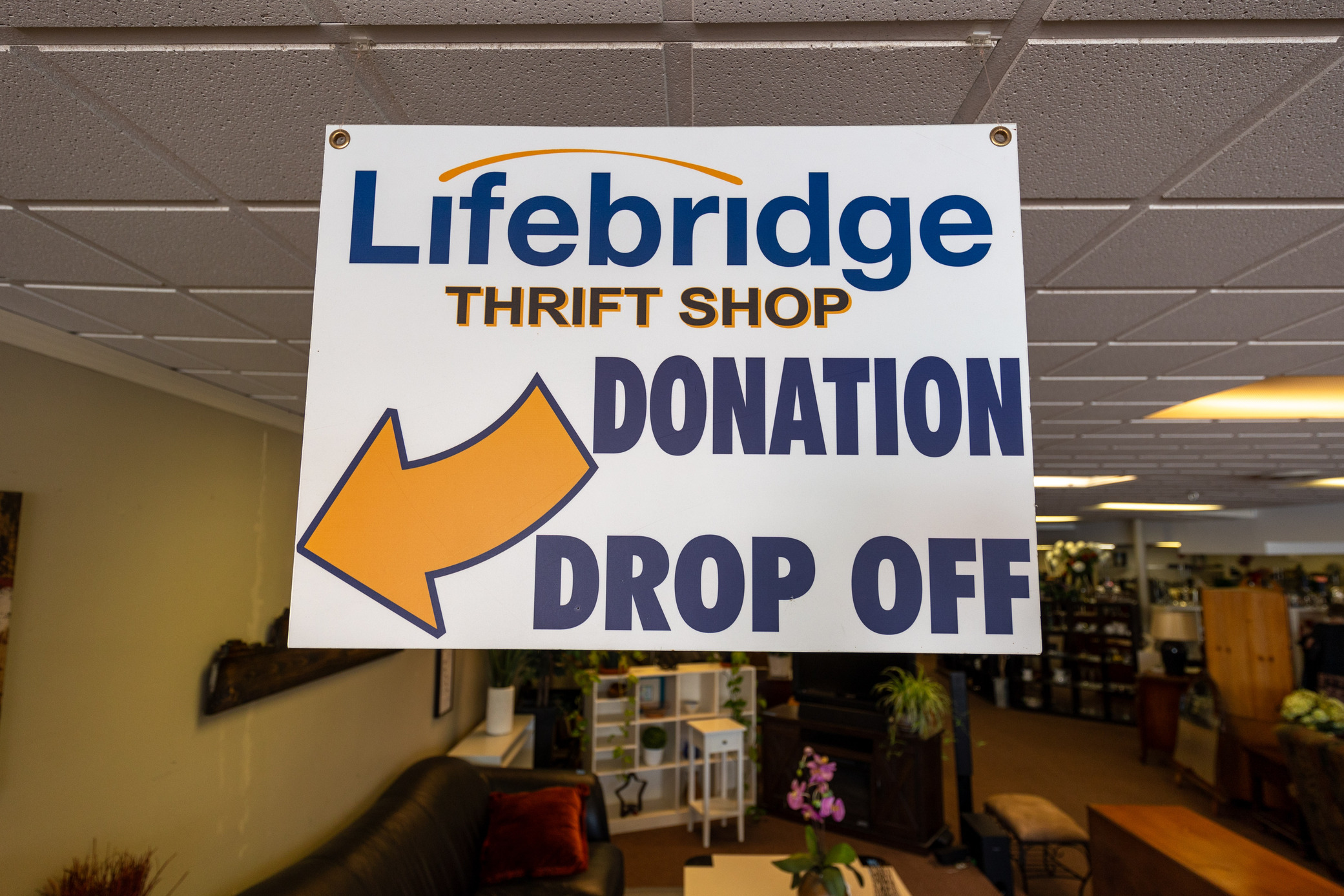 Lifebridge Thrift Shop Donation Drop Off