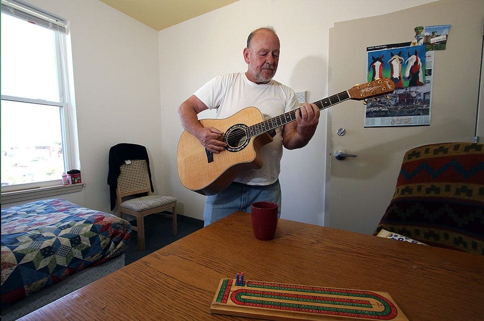 Guitar playing for supportive programs