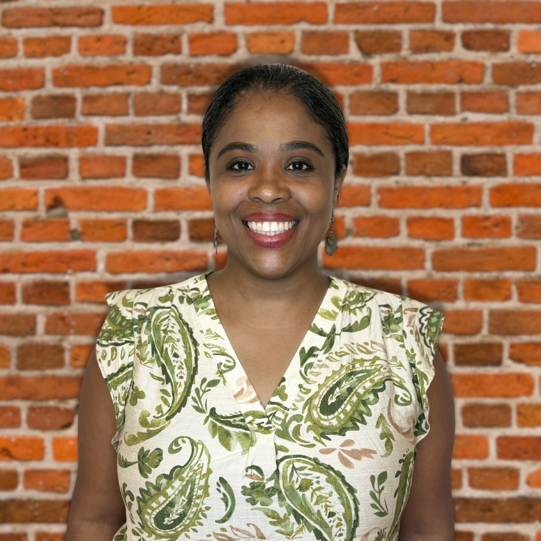 headshot of Yari Acevedo